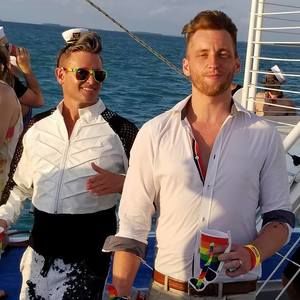 Meet your Posher, Raymond